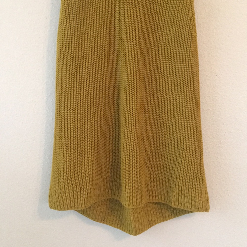Knit Racerback Tank Top - Picture 4 of 7